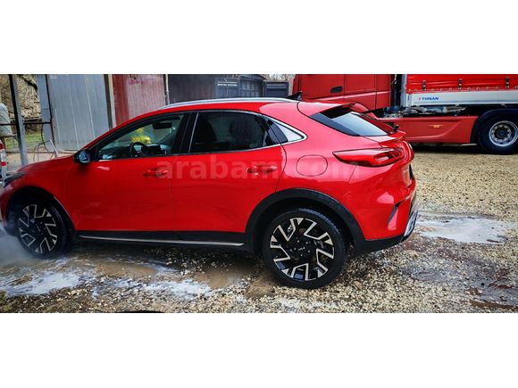 Sahibinden Kia XCeed 1.5 T-GDI Prestige 2022 Model