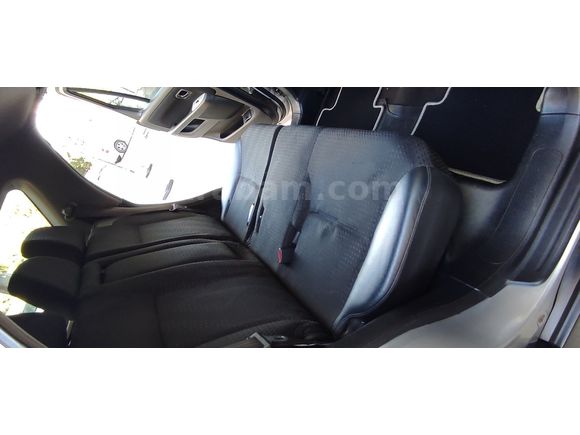 2002 MODEL HONDA C-RV LPG