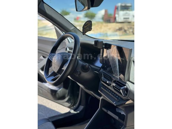 M.KARAKOYUN AUTO DAN Renault Duster 1.6 E-Tech Techno 2024 Model Şanlıurfa