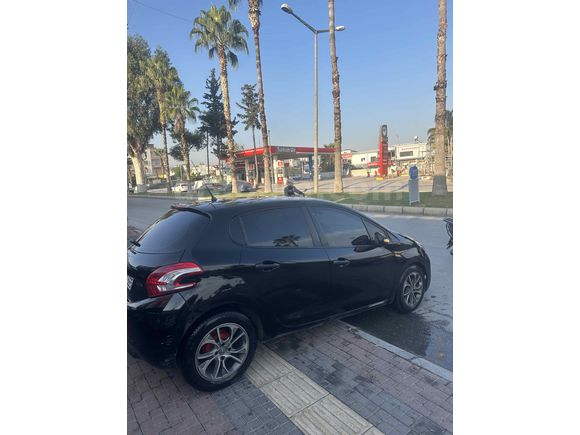 Peugeot 208 mal boncuk 
 