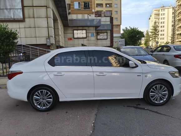 Tam otomatik 1.6 VTi Exclusive 2013