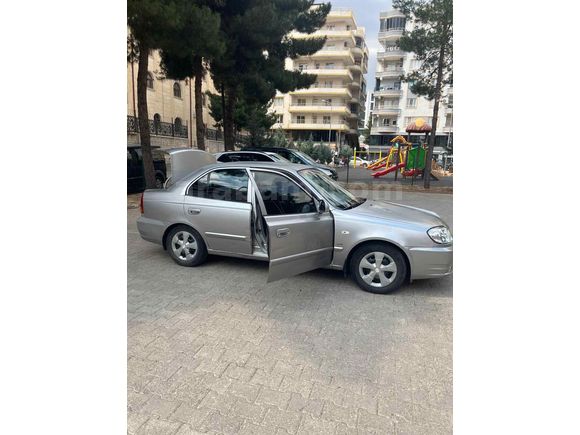 Sahibinden Hyundai Accent 1.6 Admire 2005 Model 
