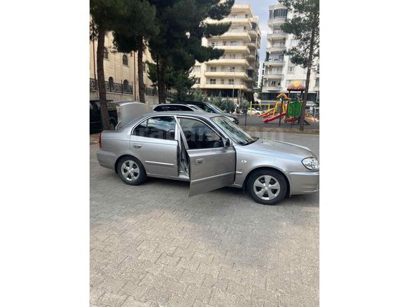 Sahibinden Hyundai Accent 1.6 Admire 2005 Model 
