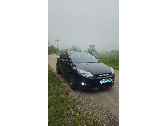 Sahibinden Ford Focus 1.6 TDCi TİTANYUM X 2014 Model Bolu 152.000 km Siyah