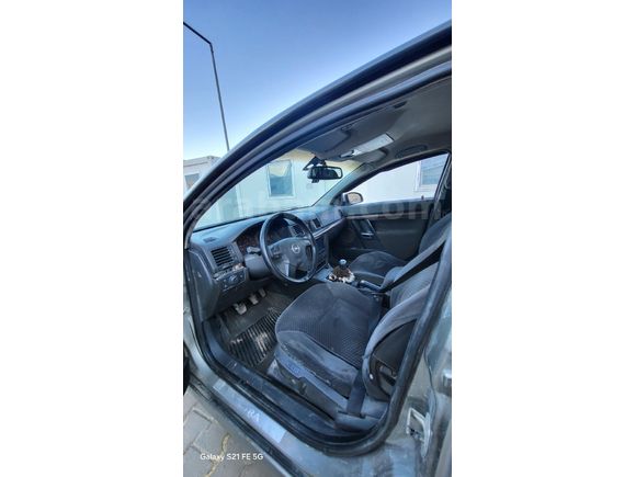 Sahibinden Opel Vectra 1.6 Elegance 2003 Model  340.000 km Gri (titanyum)