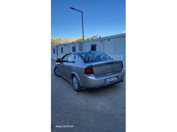 Sahibinden Opel Vectra 1.6 Elegance 2003 Model  340.000 km Gri (titanyum)
