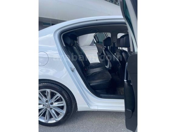 Sahibinden Volkswagen Passat 1.4 TSi BlueMotion Highline 2012 Model 