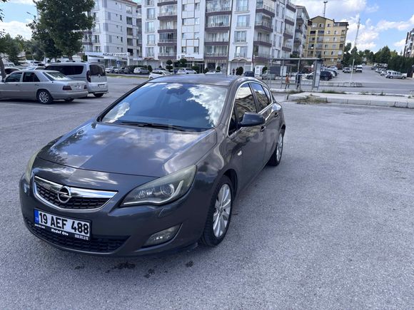 Sahibinden Opel Astra 1.6 Cosmo 2011 Model Çorum