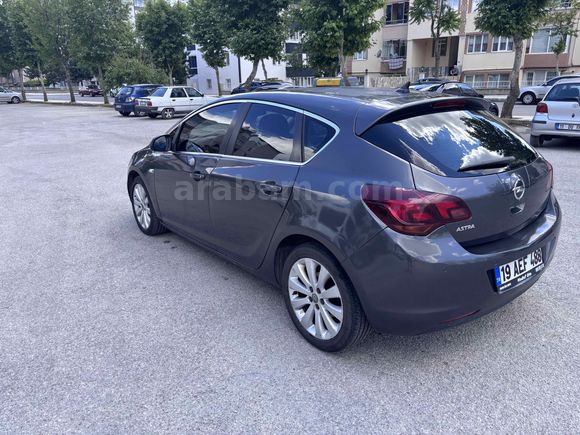 Sahibinden Opel Astra 1.6 Cosmo 2011 Model Çorum