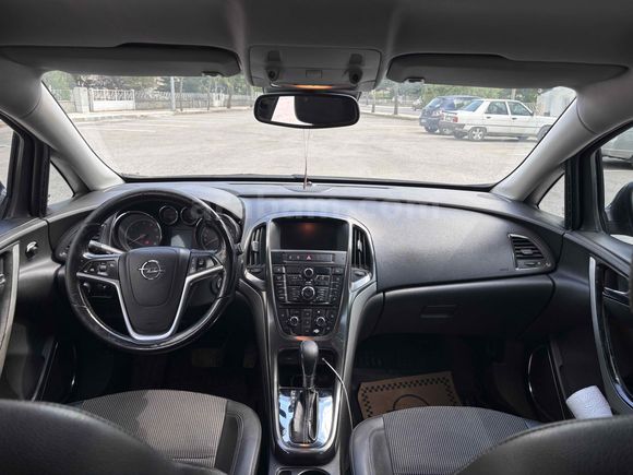 Sahibinden Opel Astra 1.6 Cosmo 2011 Model Çorum