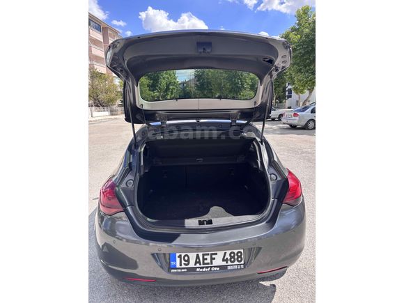 Sahibinden Opel Astra 1.6 Cosmo 2011 Model Çorum