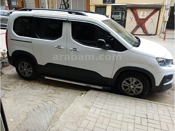 Sahibinden Peugeot Rifter 1.5 BlueHDI Allure 2022 Model