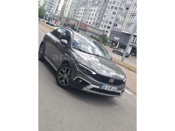 Sahibinden Fiat Egea Cross 1.4 Fire Urban 2023 Model