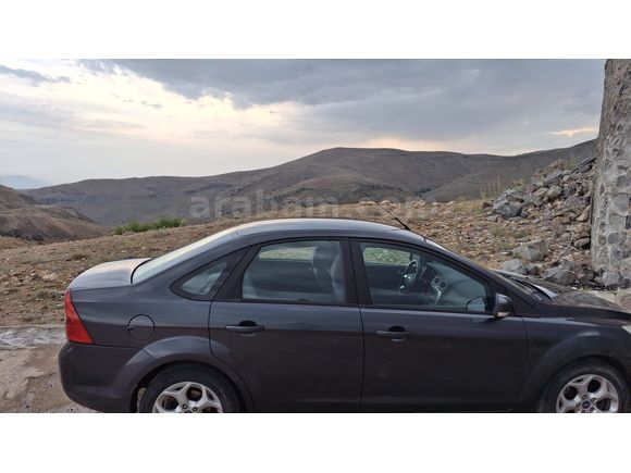 Otomatik Ford Focus 1.6 Collection 2011 Model 