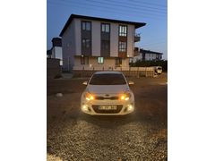 Sahibinden Kia Rio 1.4 CRDi Fancy 2013 Model 