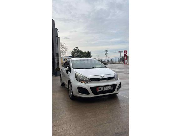 Sahibinden Kia Rio 1.4 CRDi Fancy 2013 Model 