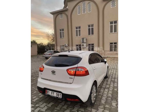 Sahibinden Kia Rio 1.4 CRDi Fancy 2013 Model 