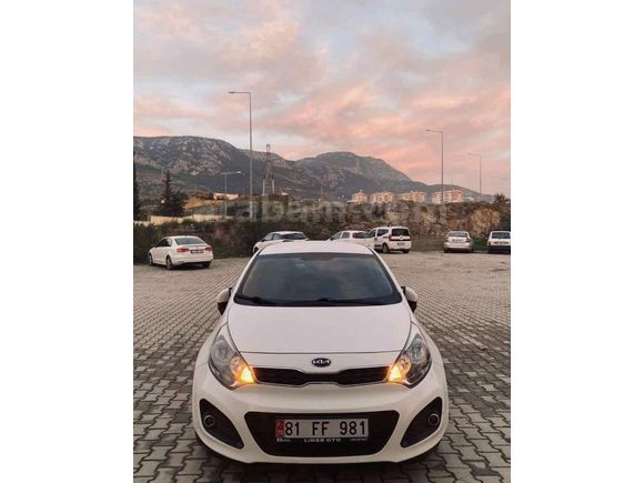 Sahibinden Kia Rio 1.4 CRDi Fancy 2013 Model 
