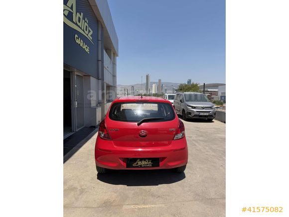 ADIÖZ GARAGE/2012 i20 EMSALSİZ KM