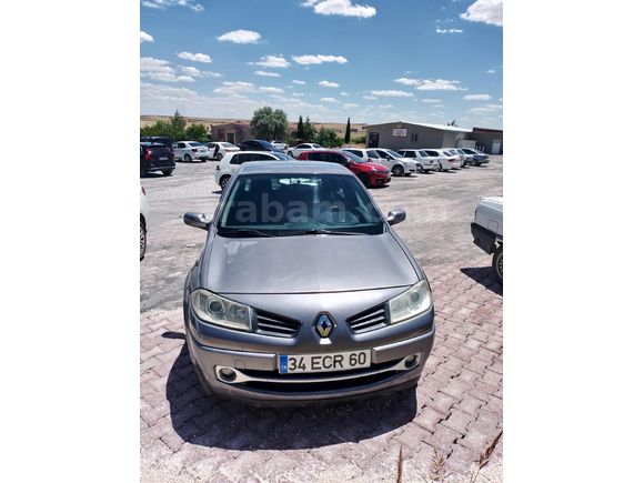 Sahibinden Renault Megane 1.5 dCi Extreme 2009 Model  249.000 km Füme