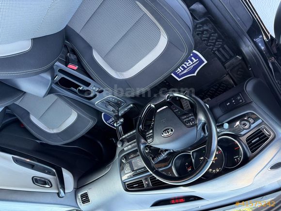 TR MOTORS ' DAN TEMİZ VE BAKIMLI CAM TAVANLI KİA CEED
