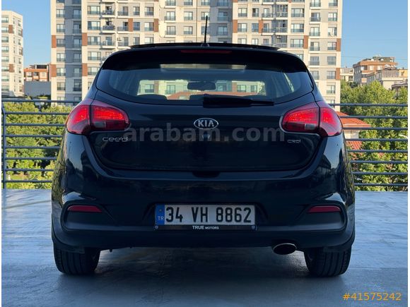 TR MOTORS ' DAN TEMİZ VE BAKIMLI CAM TAVANLI KİA CEED