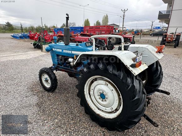 KADEME MOT ARÇLRDN 1972 MODEL FORD 3000 BİRİNCİ SINIF
