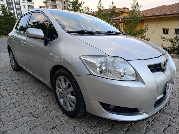 Sahibinden Toyota Auris 1.4 D-4D Elegant 2007 Model