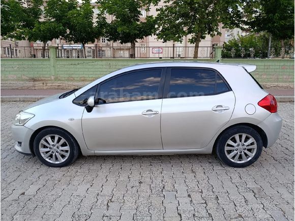 Sahibinden Toyota Auris 1.4 D-4D Elegant 2007 Model