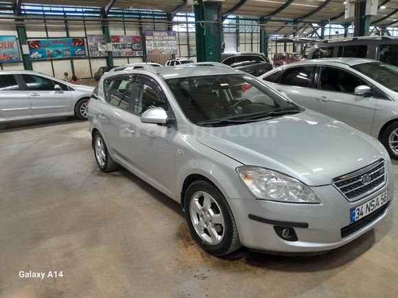 Sahibinden Kia Ceed 1.6 CRDi Cool SW 2009 Model