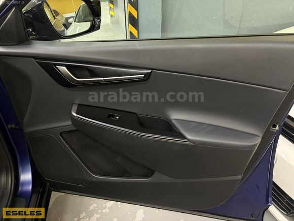 ESELES "25.000KM" Kia EV6 Elegance Cam Tavan Otonom Yacht Mavi