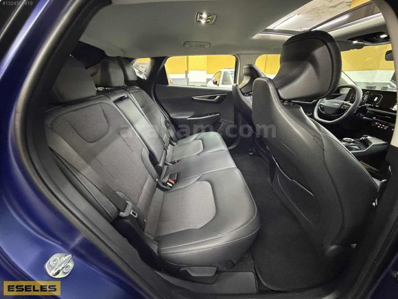 ESELES "25.000KM" Kia EV6 Elegance Cam Tavan Otonom Yacht Mavi