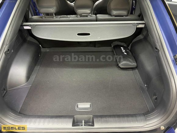 ESELES "25.000KM" Kia EV6 Elegance Cam Tavan Otonom Yacht Mavi