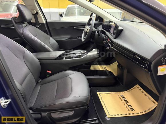 ESELES "25.000KM" Kia EV6 Elegance Cam Tavan Otonom Yacht Mavi
