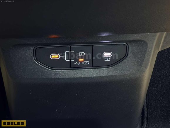ESELES "25.000KM" Kia EV6 Elegance Cam Tavan Otonom Yacht Mavi