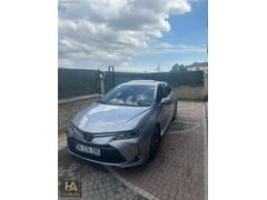 Hakan Otomotivden Hatasız Tertemiz Hybrit Toyota