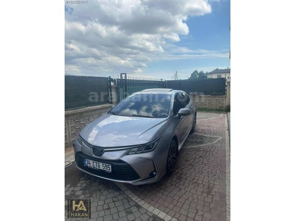 Hakan Otomotivden Hatasız Tertemiz Hybrit Toyota