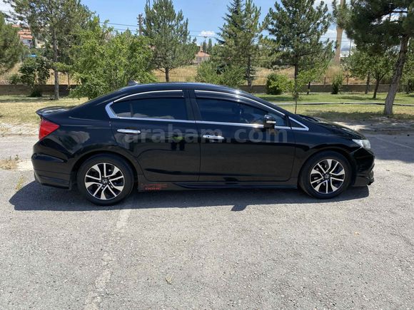 Sahibinden Honda Civic 1.6i VTEC Eco Executive 2015 Model 