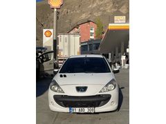 Sahibinden Peugeot 206+ 1.4 HDi Urban Move 2012 Model 