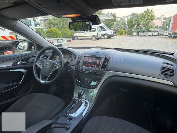DEĞİŞENSİZ 2 PARÇA BOYALI DİZEL OTOMATİK FULL DİRİ BİR ARAÇ