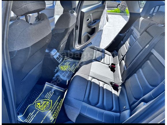 Sahibinden Hatasız Cam Tavanlı Citroen e-C4 X Shine Bold 2023 Model 