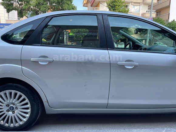 2009 Model 215 binde Temiz 1.6 Titanium Focus Tramer 800TL
