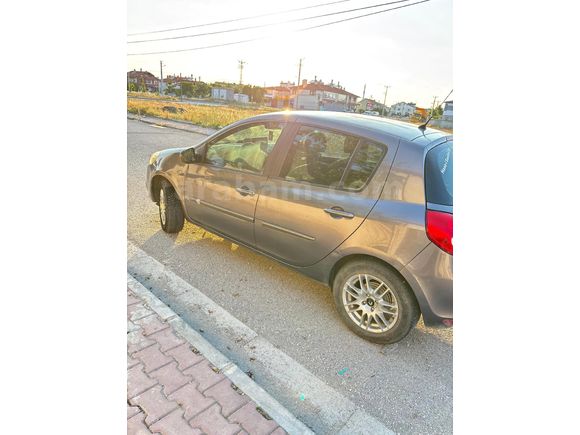 Sahibinden Renault Clio 1.5 dCi Authentique 2009 Model