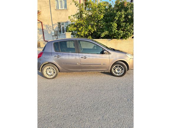 Sahibinden Renault Clio 1.5 dCi Authentique 2009 Model