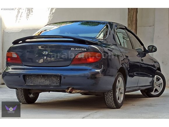PARKGARAJ DAN 1.8 GLS ELENTRA