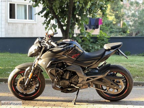 MotoFinans'tan CFMoto 400 NK