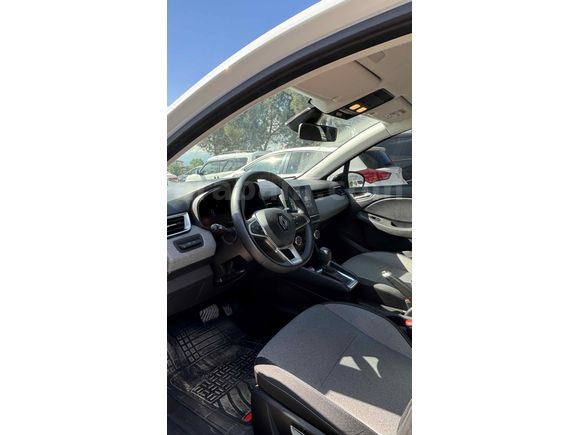 Sahibinden Renault Clio 1.0 TCe Evolution 2024 Model 
