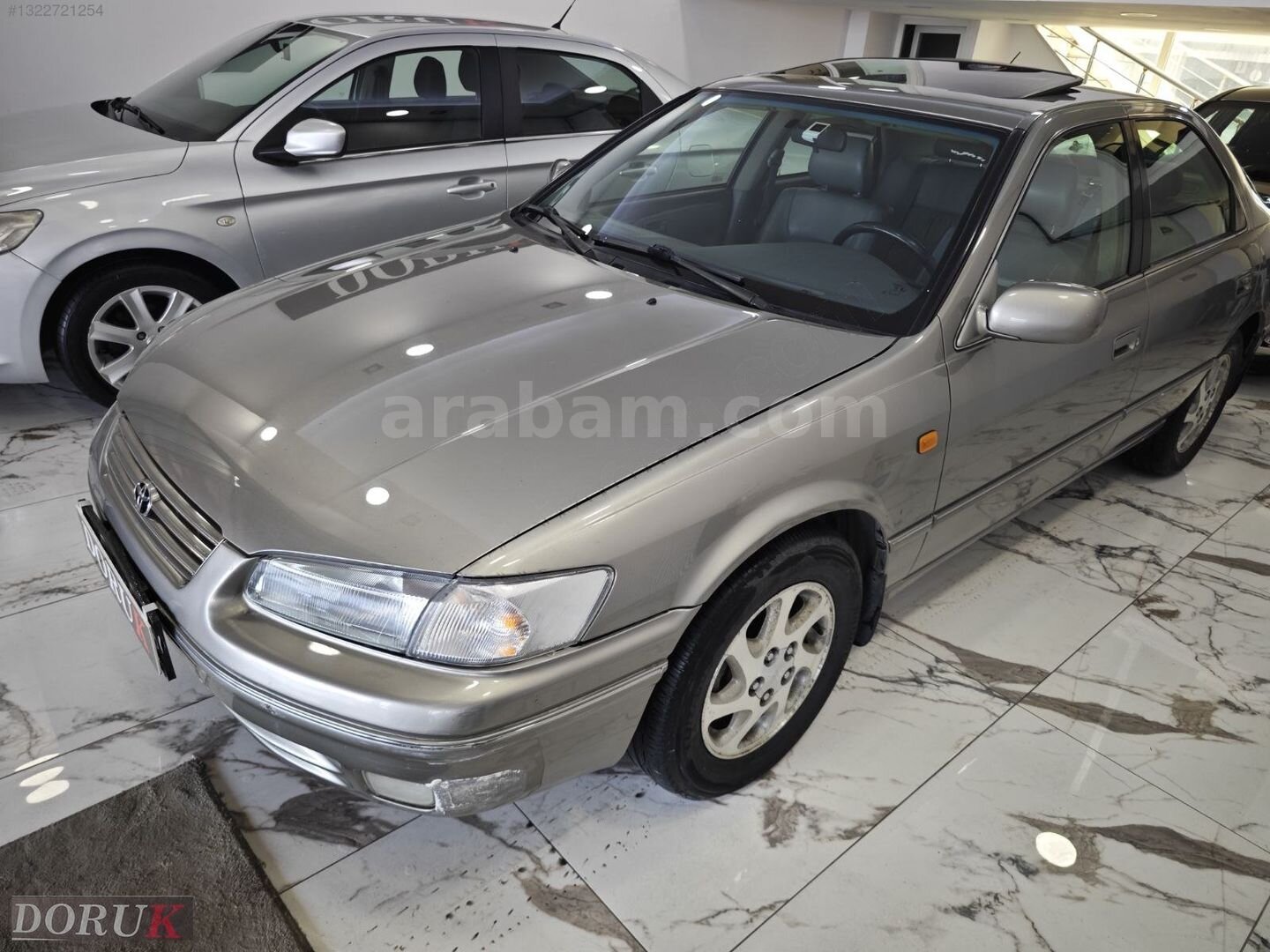 Galeriden Toyota Camry 3.0 GX 2000 Model İstanbul 183.500 km Gri 2