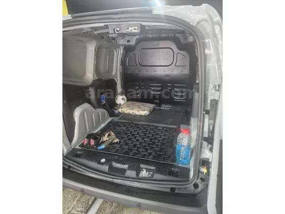Sahibinden Ford Transit Courier 1.5 EcoBlue Trend 2025 Model