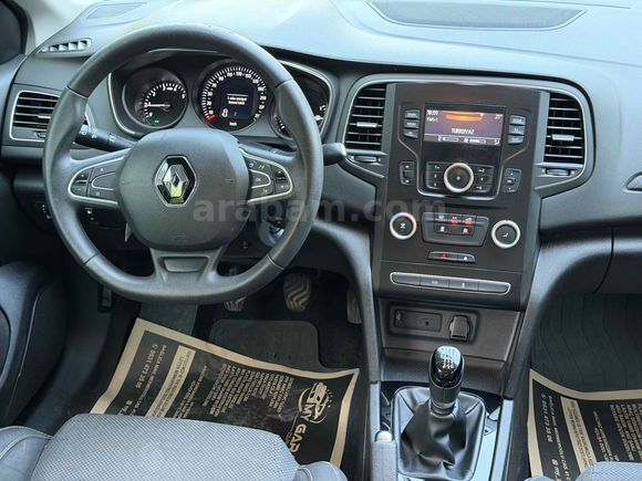  Renault Megane 1.3 TCe Joy 2020 99.000 km 